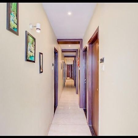 Hotel Emerald Near T2 International Airport 孟买 外观 照片
